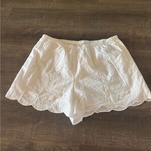a new day White Eyelet Scallop Hem Shorts